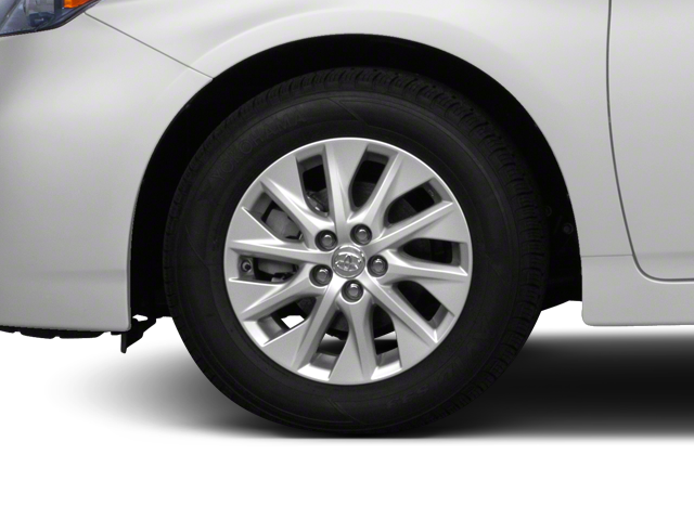 2012 Toyota Prius Plug-in Hybrid Base
