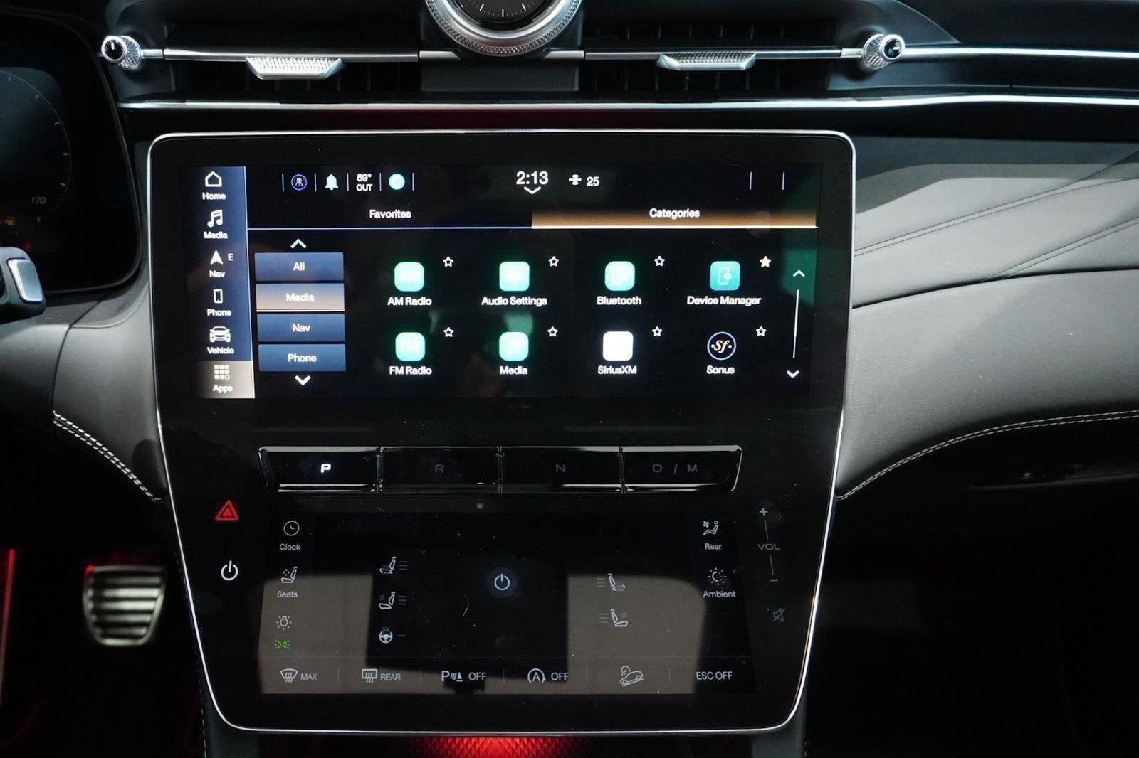 2025 Maserati Grecale Modena