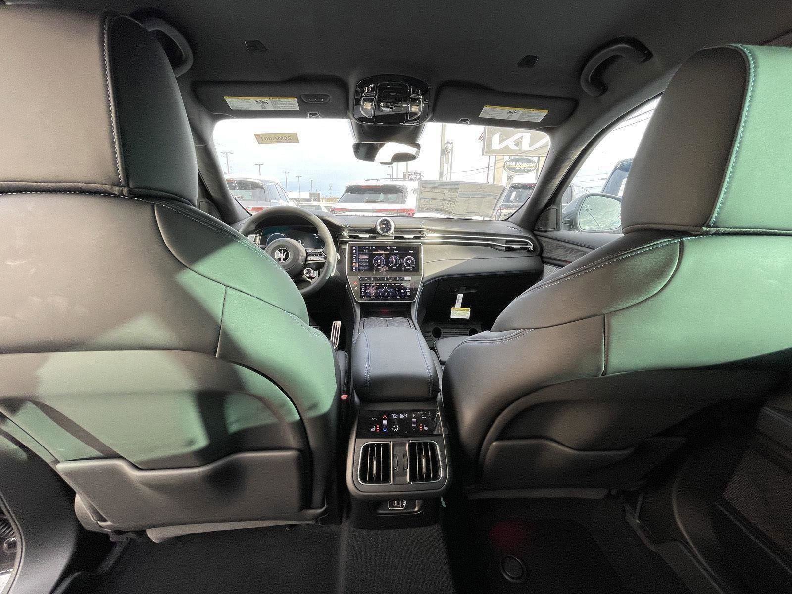 2026 Maserati Grecale MODENA AWD