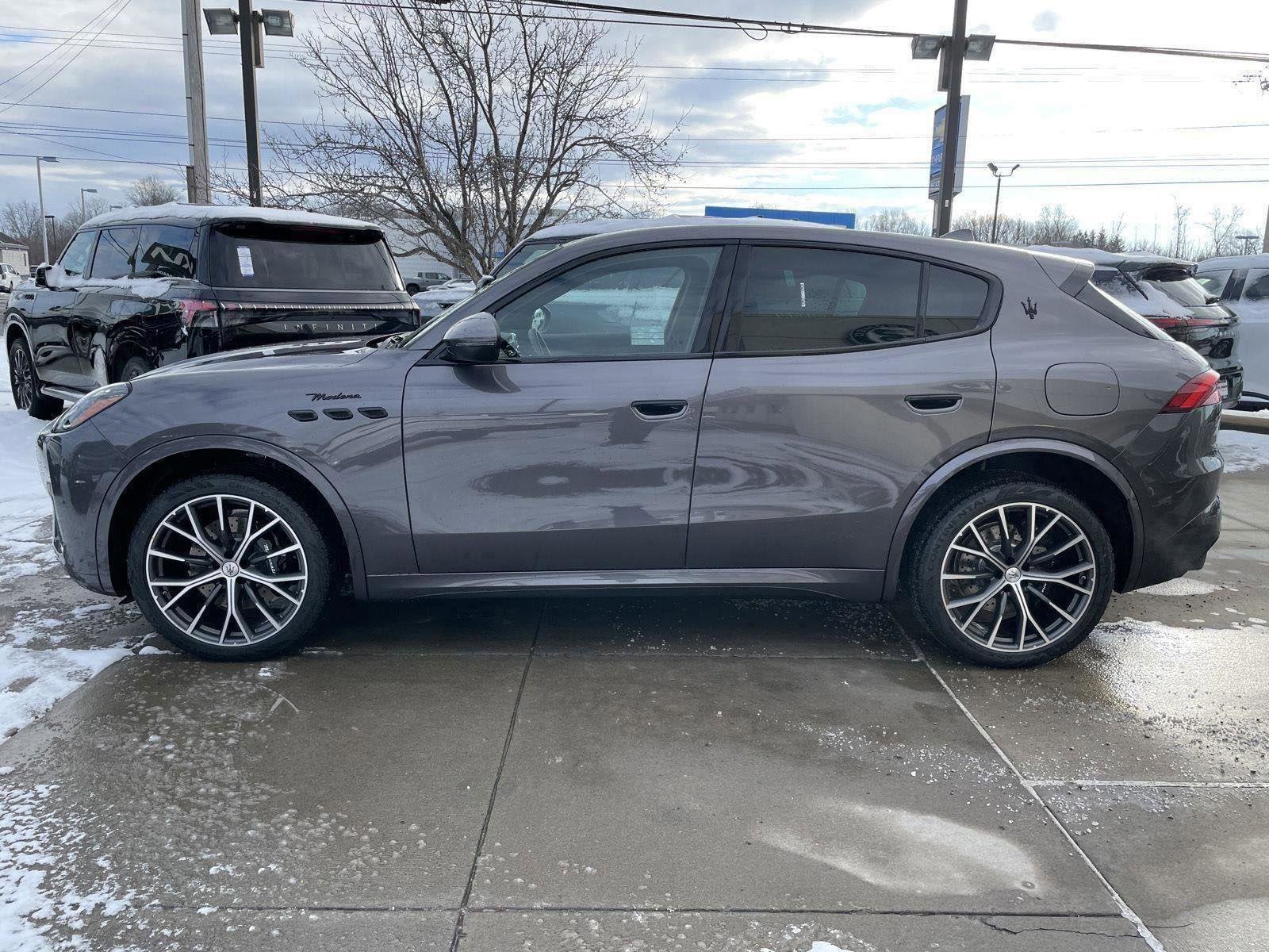 2026 Maserati Grecale MODENA AWD