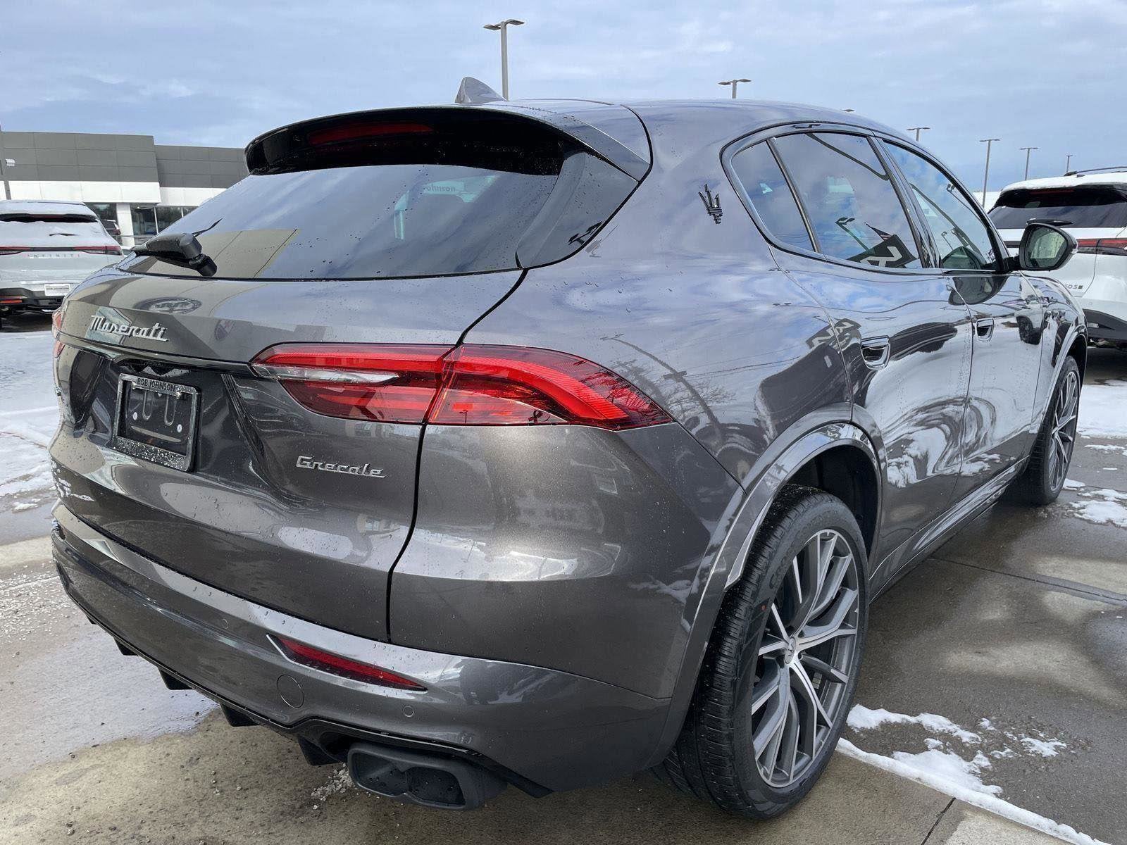 2026 Maserati Grecale MODENA AWD