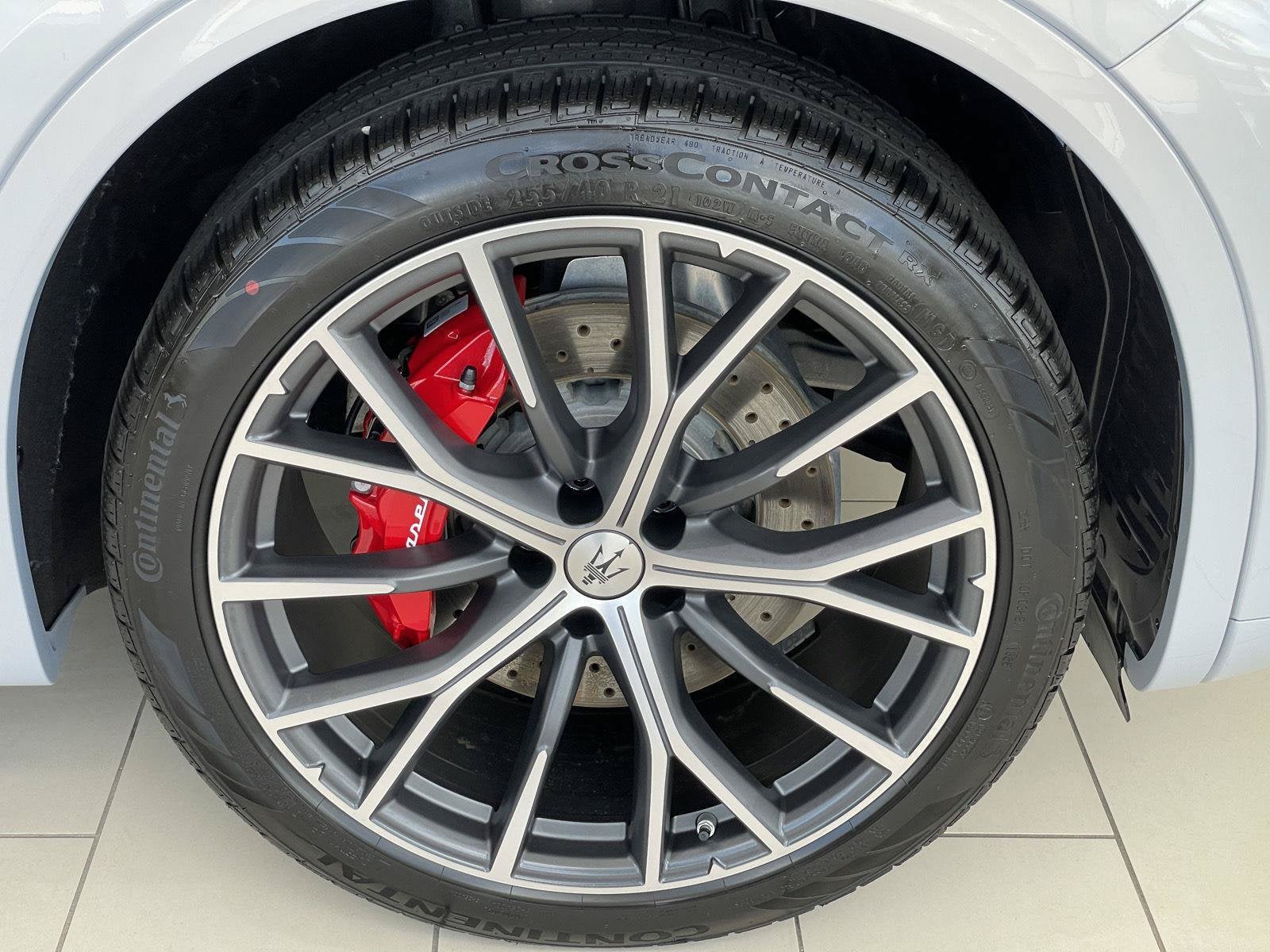 2026 Maserati Grecale Modena V6 - Photo 11