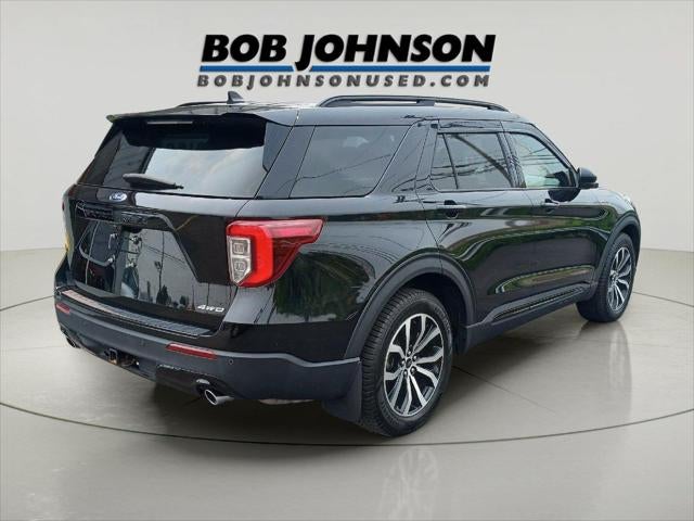 2022 Ford Explorer ST-Line