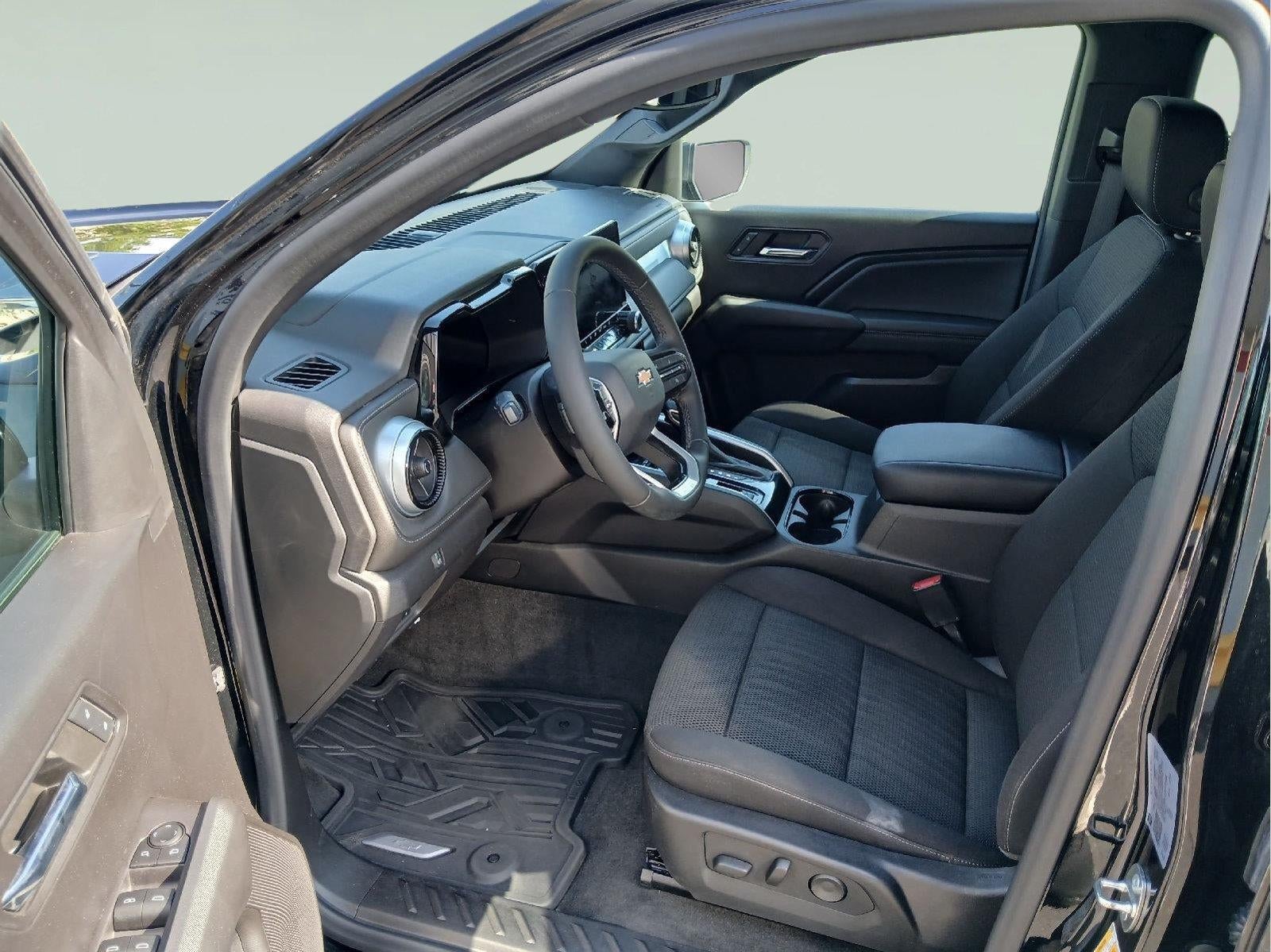 2023 Chevrolet Colorado 4WD LT
