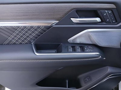 2025 GMC Acadia AWD Denali