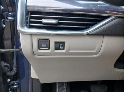 2022 Cadillac XT4 AWD Luxury