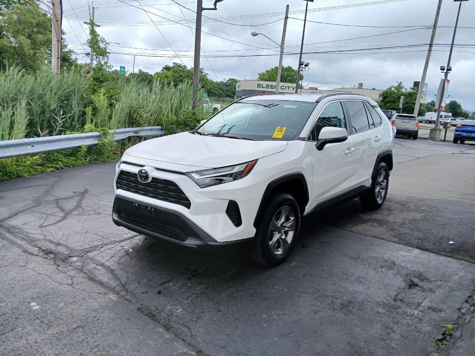 2024 Toyota RAV4 XLE