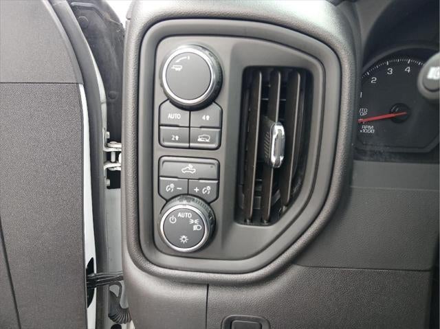 2024 Chevrolet Silverado Custom