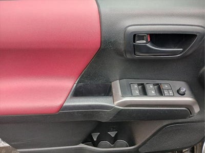 2023 Toyota TACOMA SR5 SR5 V6