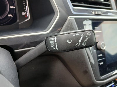 2023 Volkswagen Tiguan SEL R-Line