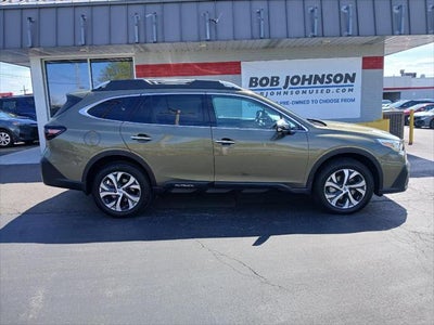 2022 Subaru Outback Touring