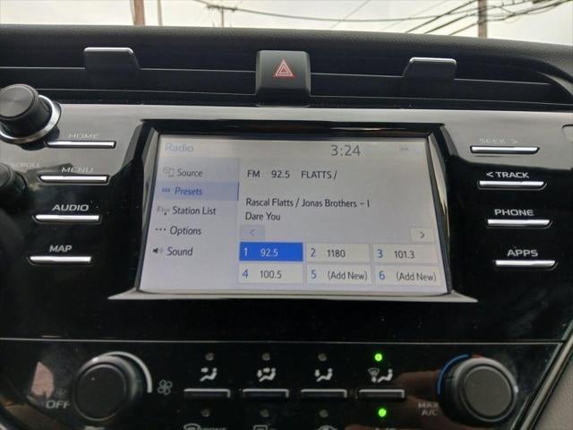 2019 Toyota CAMRY LE