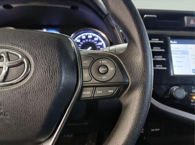 2018 Toyota CAMRY LE