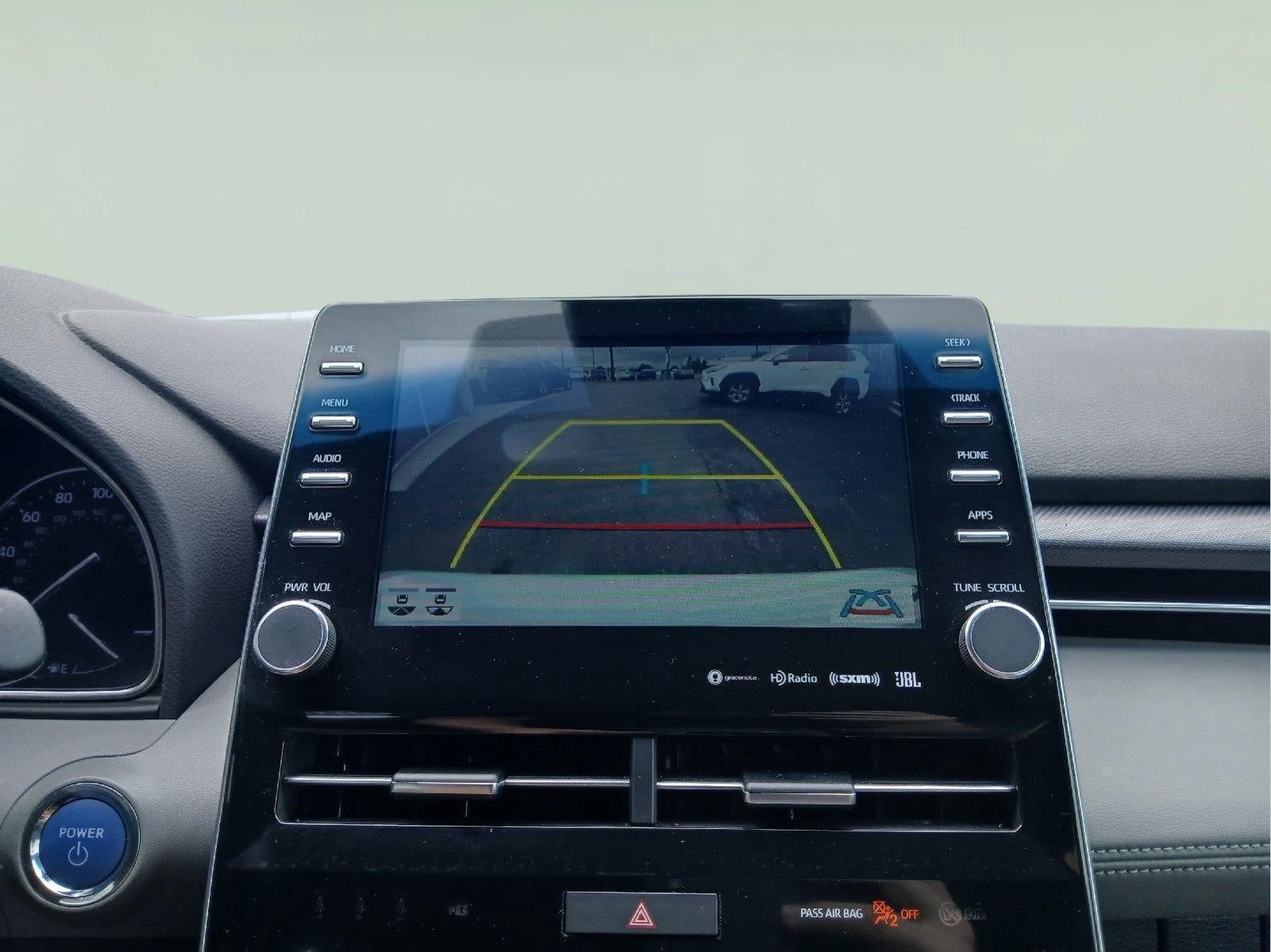 2019 Toyota Avalon Hybrid XSE