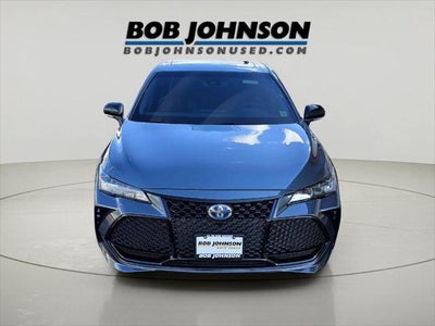 2019 Toyota Avalon Hybrid XSE
