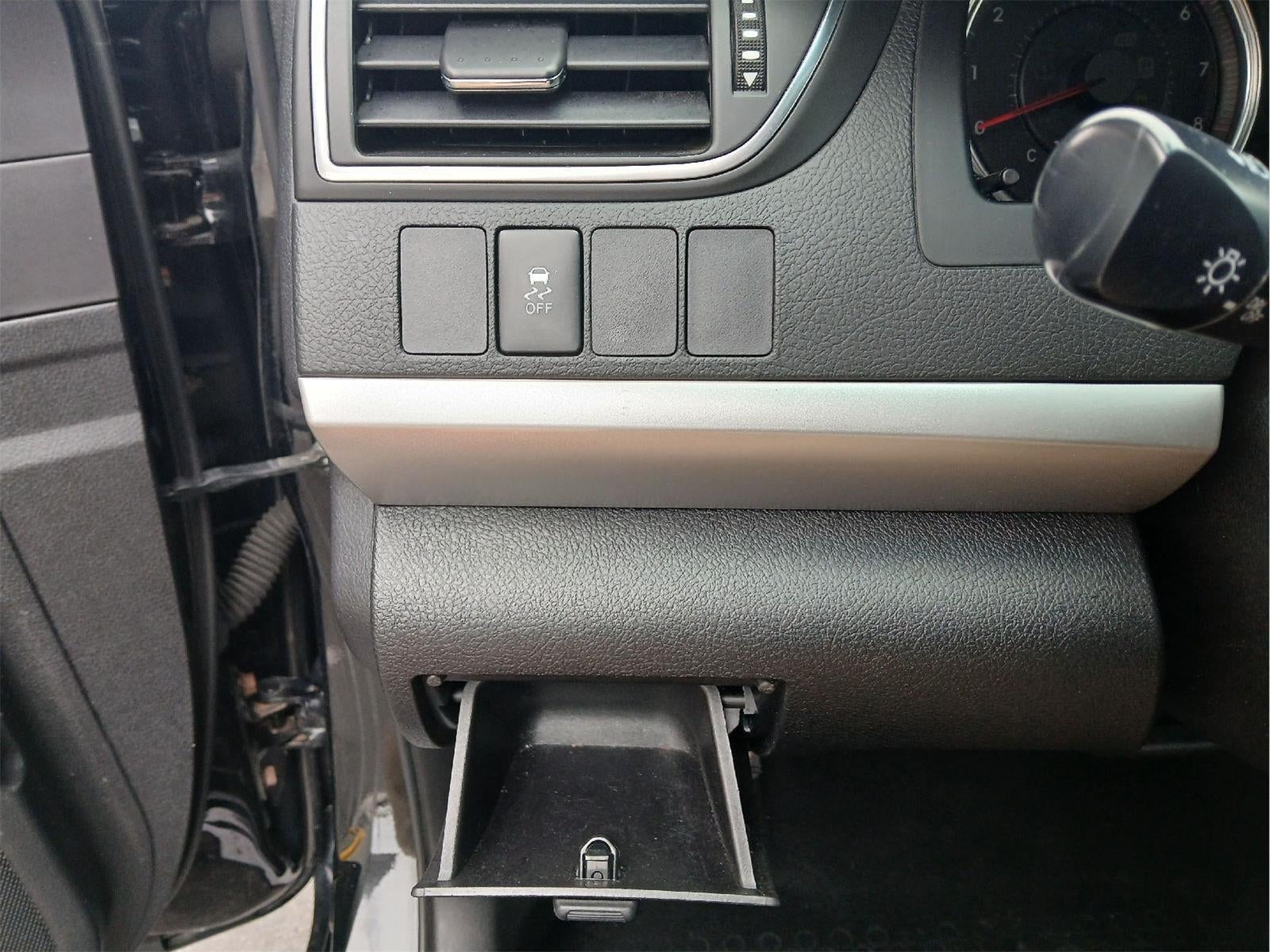 2017 Toyota CAMRY SE SEDAN