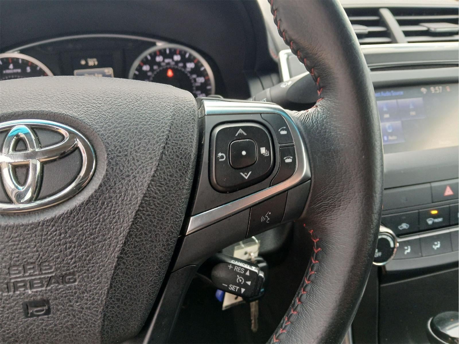 2017 Toyota CAMRY SE SEDAN