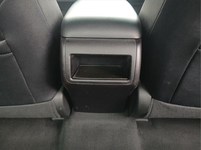 2017 Toyota CAMRY SE SEDAN