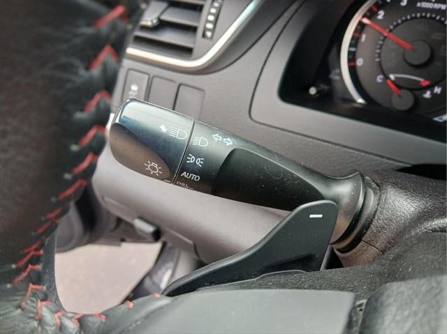 2017 Toyota CAMRY SE SEDAN