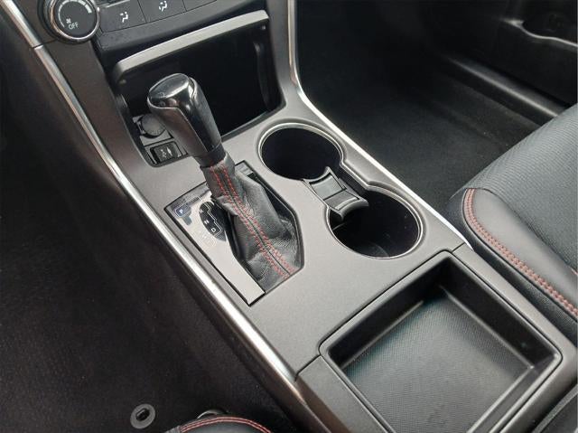 2017 Toyota CAMRY SE SEDAN