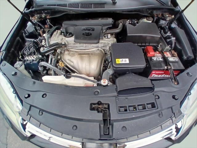 2017 Toyota CAMRY SE SEDAN