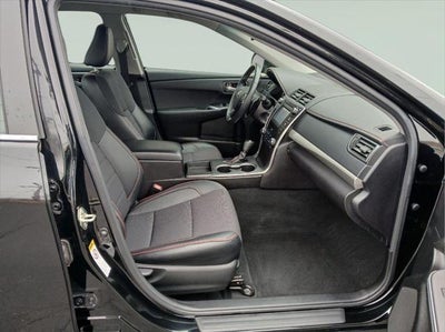 2017 Toyota CAMRY SE SEDAN