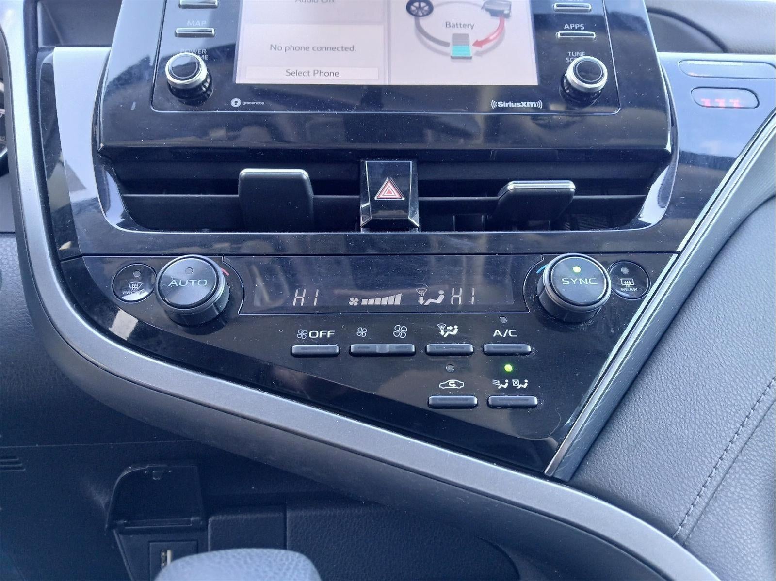 2022 Toyota CAMRY Hybrid LE