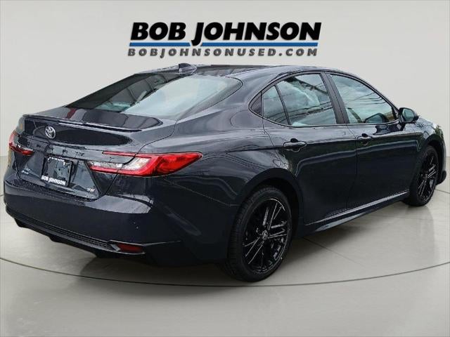 2025 Toyota Camry SE AWD