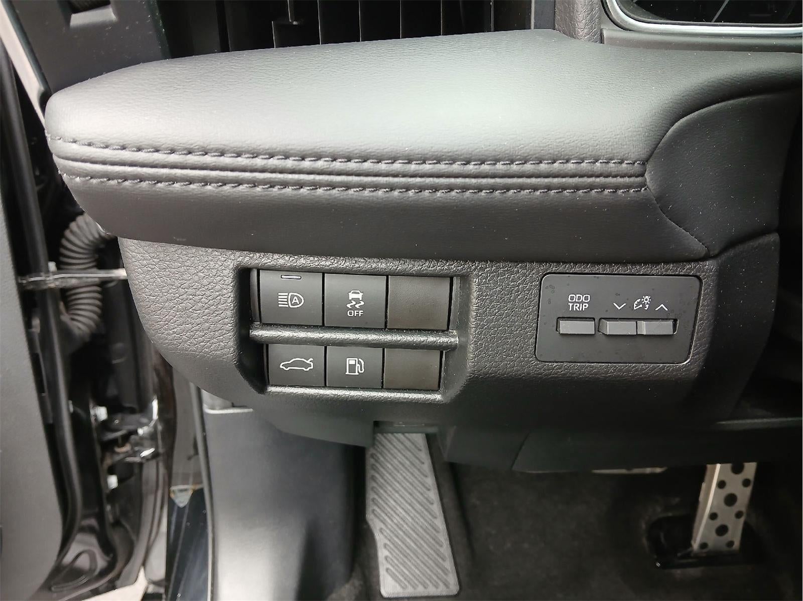 2022 Toyota Avalon Hybrid XSE Nightshade