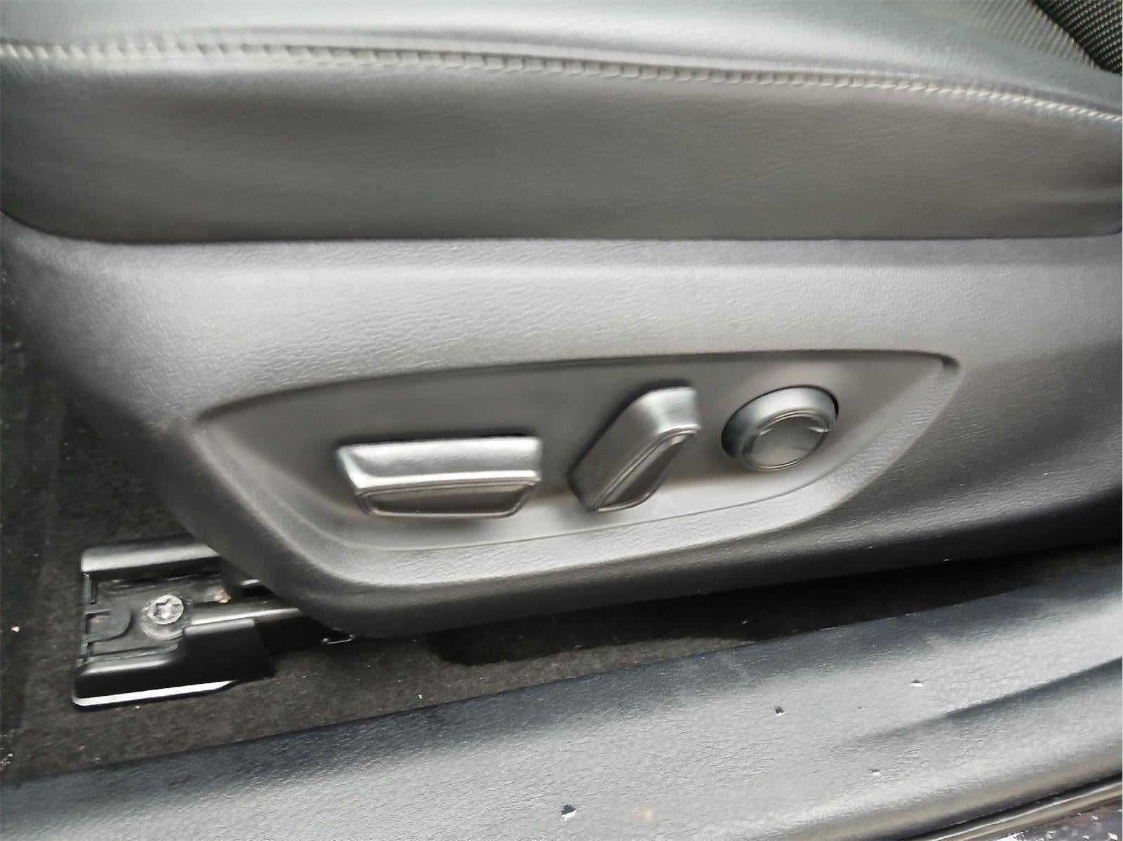 2021 Toyota CAMRY XLE