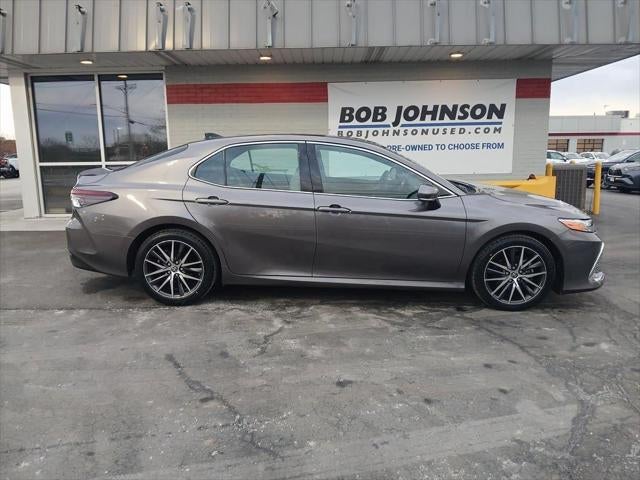 2023 Toyota CAMRY XLE