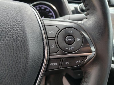 2020 Toyota CAMRY XLE