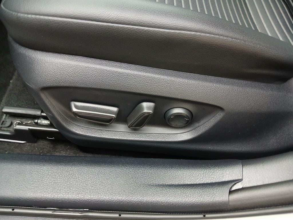 2023 Toyota CAMRY SE Nightshade