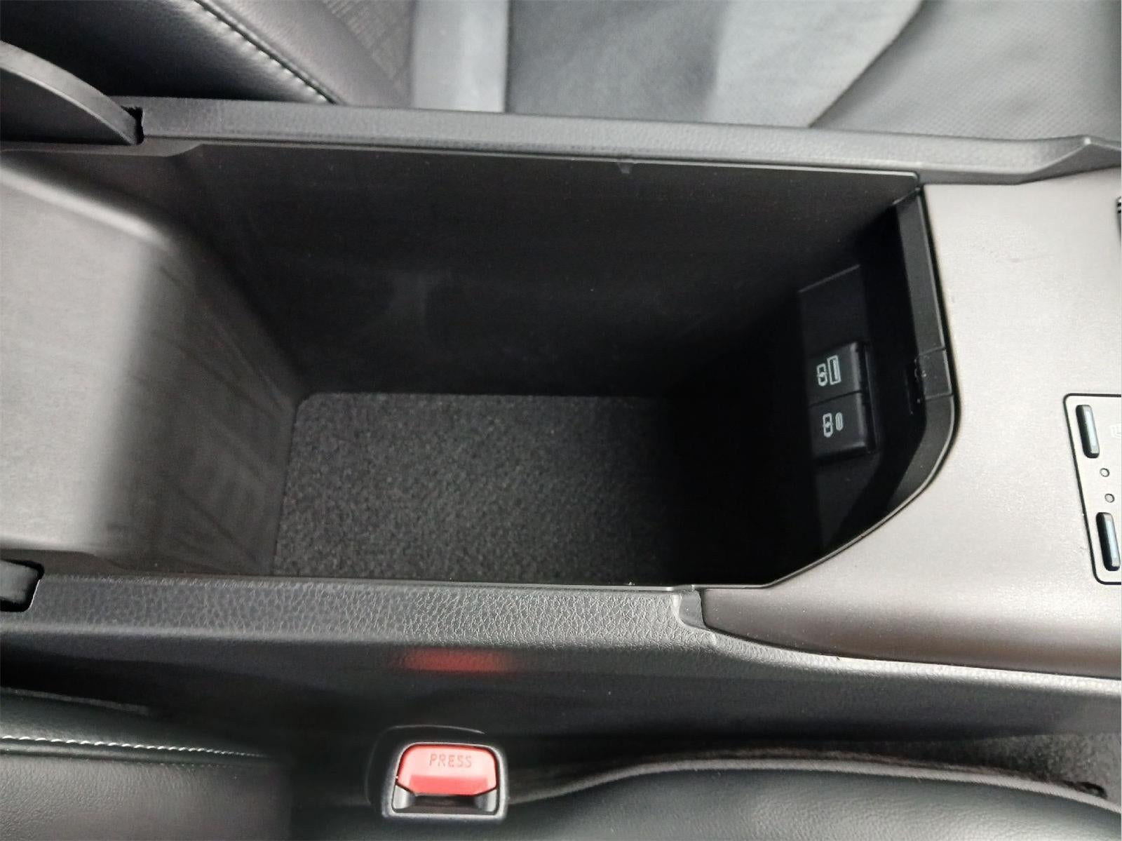 2022 Toyota CAMRY HYBRID Hybrid XSE