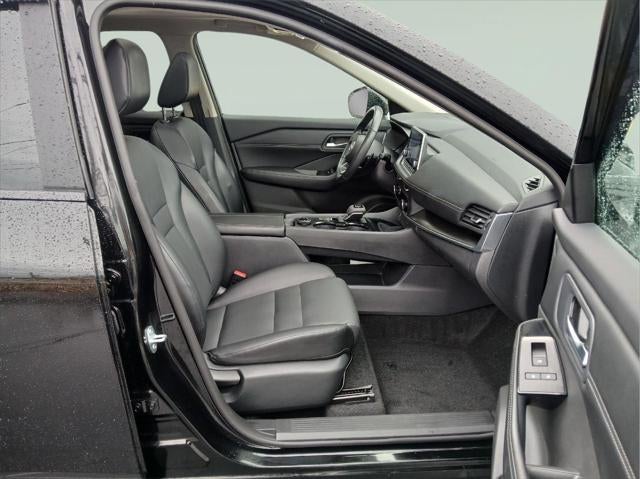 2024 Nissan Rogue AWD SV