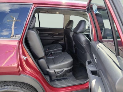 2026 Toyota Grand Highlander Hybrid XLE