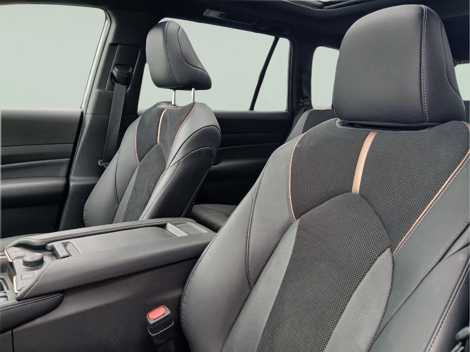 2025 Toyota Grand Highlander Hybrid MAX Platinum