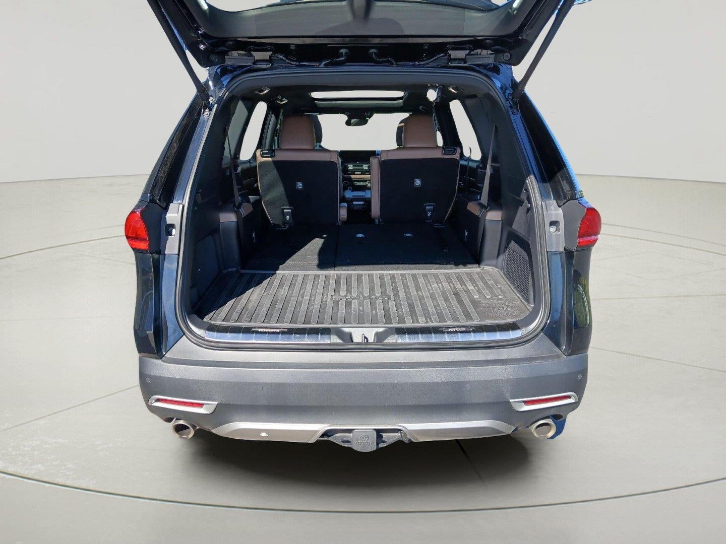 2025 Toyota Grand Highlander Hybrid MAX Platinum