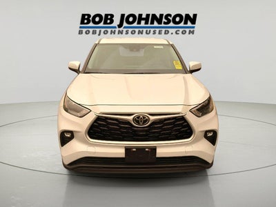 2022 Toyota Highlander LE