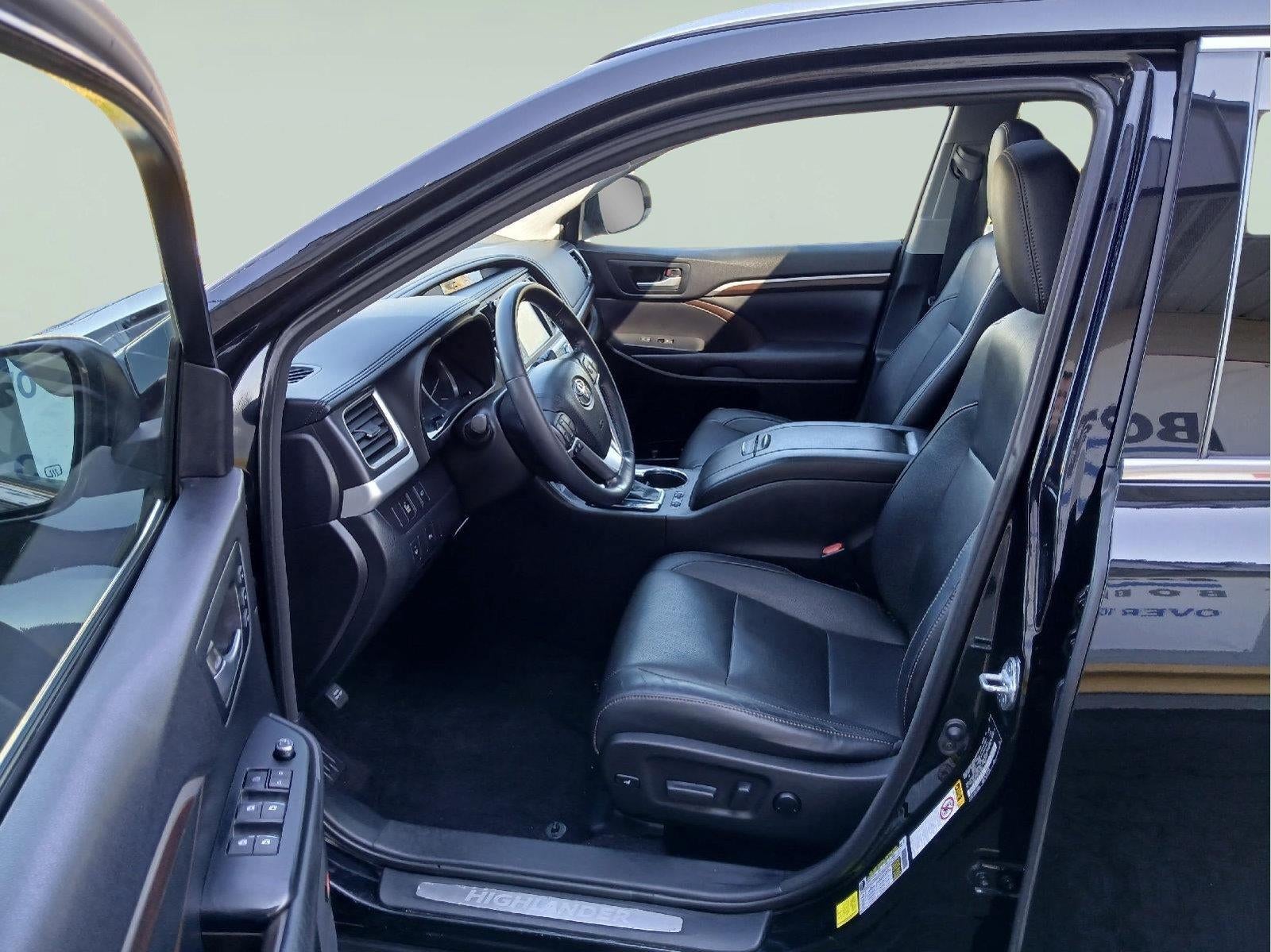 2015 Toyota HIGHLANDER Limited