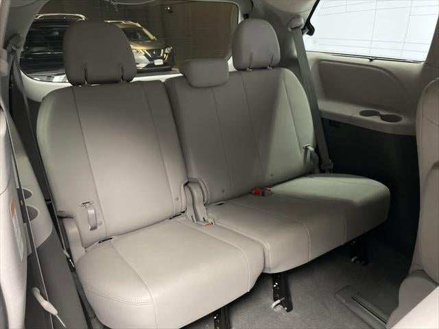 2020 Toyota Sienna XLE 7-Passenger