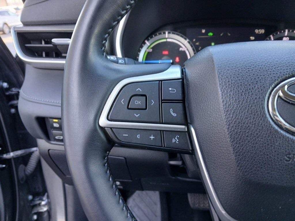 2022 Toyota HIGHLANDER HYBRD XLE