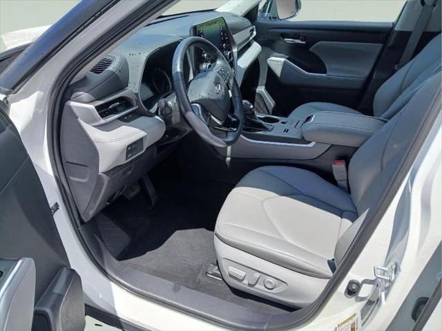 2021 Toyota Highlander Hybrid XLE