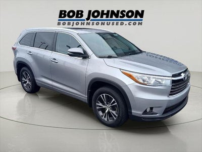 2016 Toyota HIGHLANDER XLE