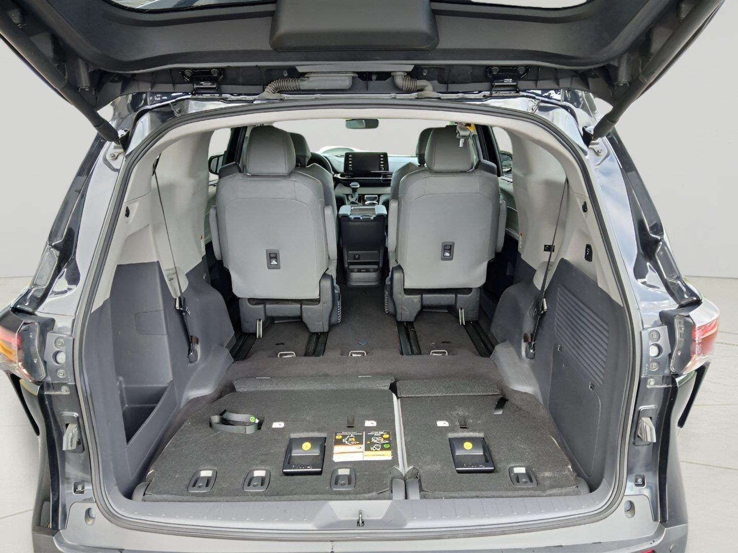 2023 Toyota Sienna XLE 7-Passenger