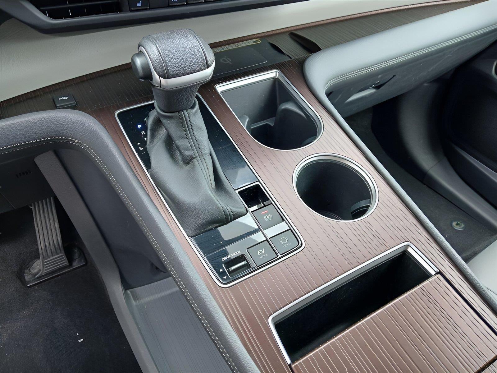 2023 Toyota Sienna XLE 7-Passenger