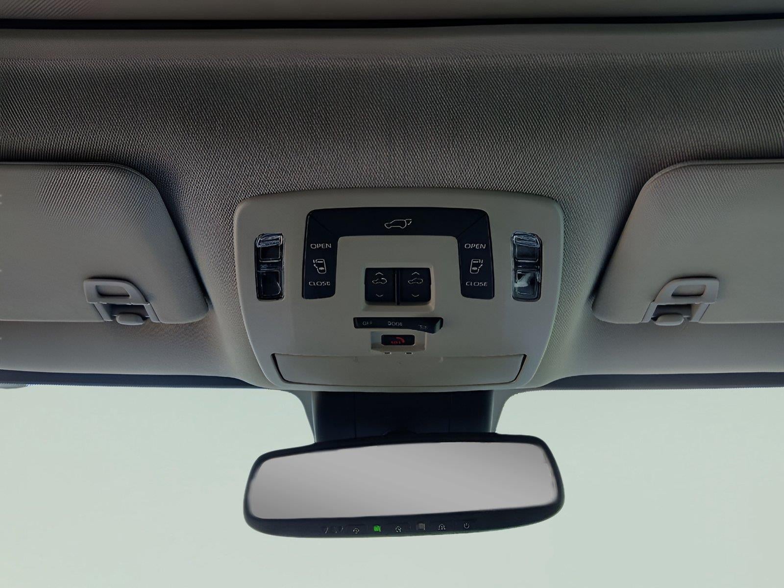2023 Toyota Sienna XLE 7-Passenger