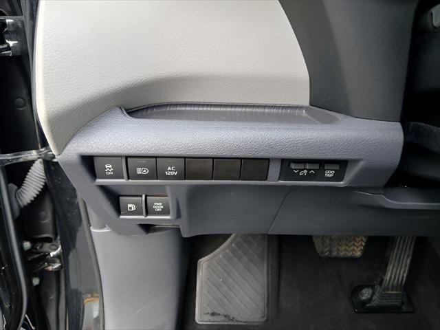 2023 Toyota Sienna XLE 7-Passenger