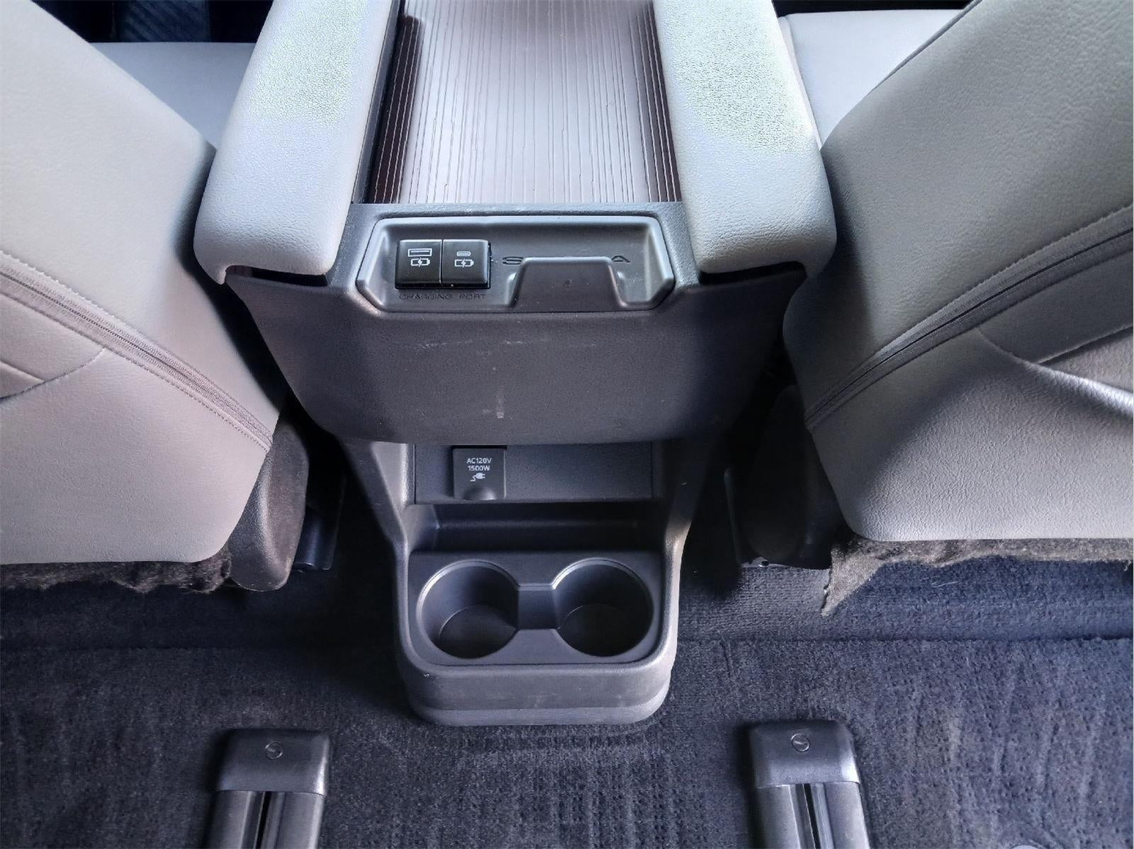 2024 Toyota SIENNA XLE AWD XLE 7-Passenger