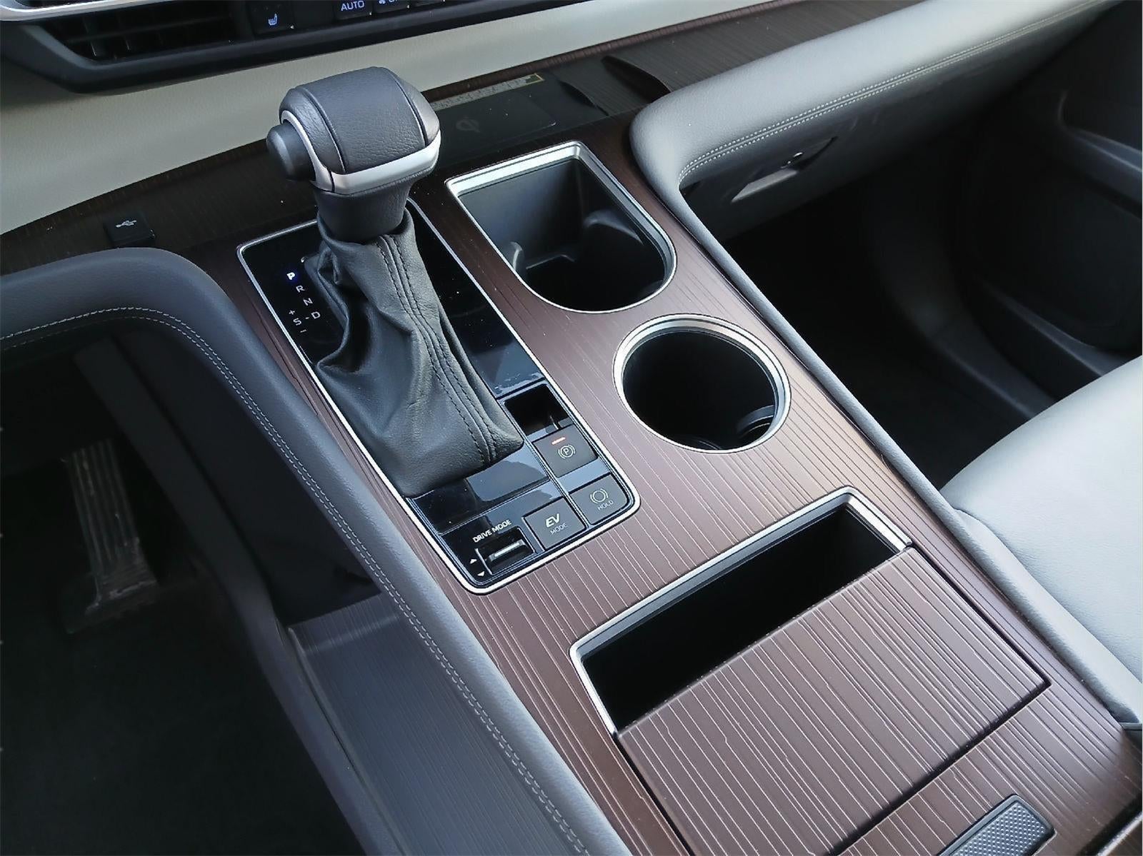 2024 Toyota SIENNA XLE AWD XLE 7-Passenger